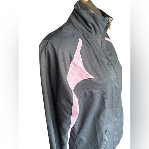 Nike Women's running jacket gray and lavender sz M 8-10 preloved - Picture 3 of 10